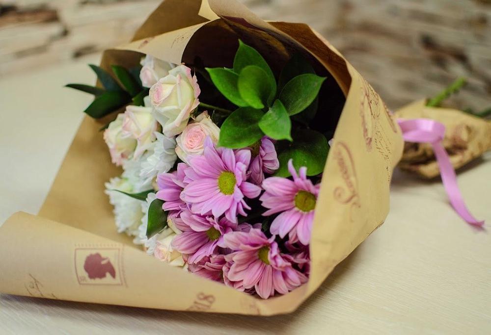 Букет цветов из: Розы и Хризантемы в Иркутске