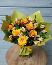 Букет цветов из:  Альстромерии и Розы в Иркутске